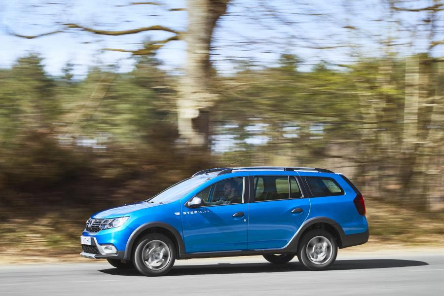  Dacia Logan MCV Stepway 2017 года  (WW) (фото 17 из 53)